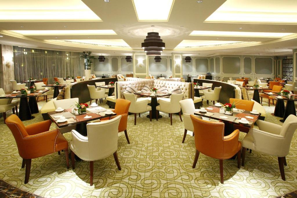 Landison Green Town Hotel Xinchang Exterior photo